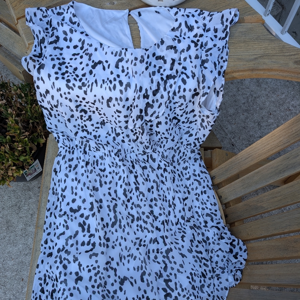 Reitmans Black and White Patterned Dress